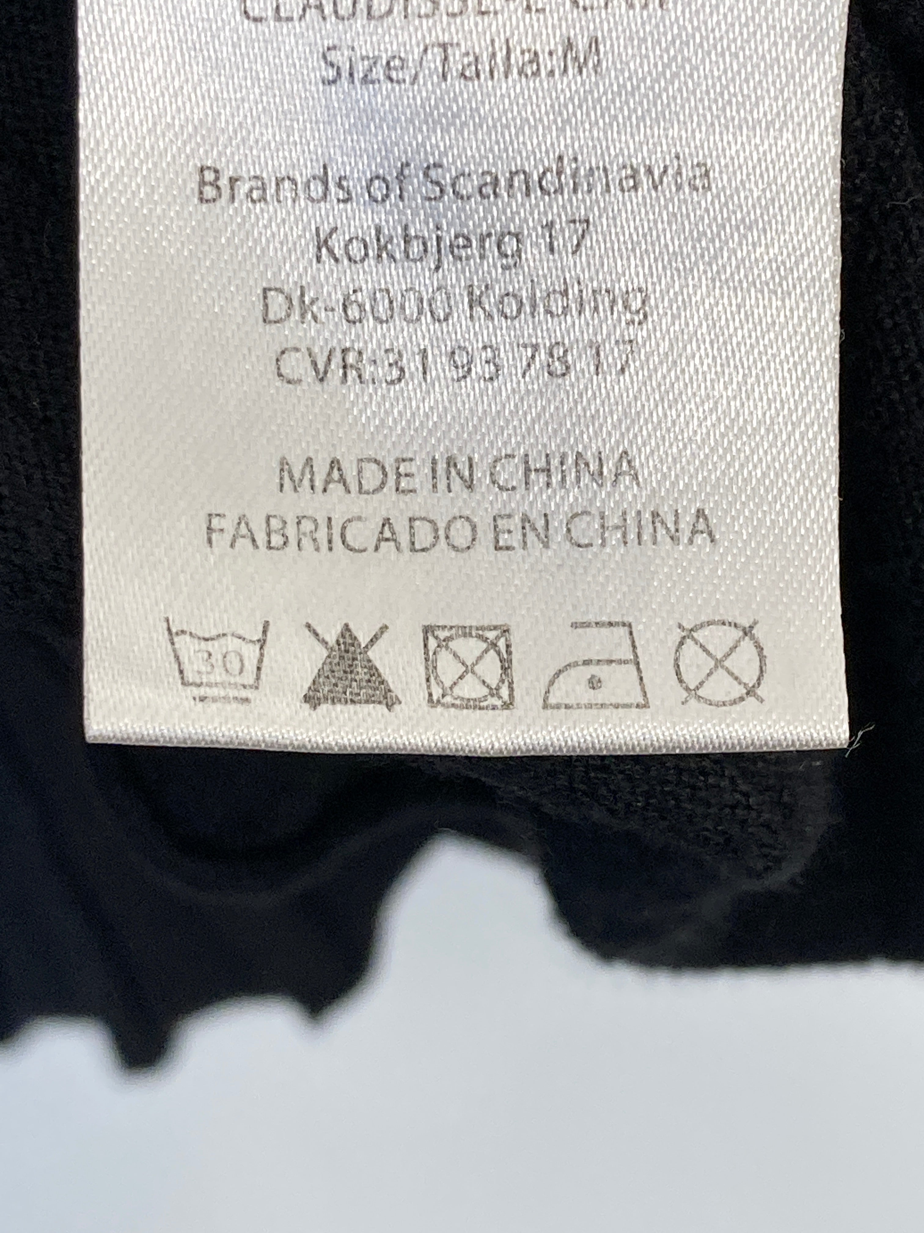FreeQuent Cardigan